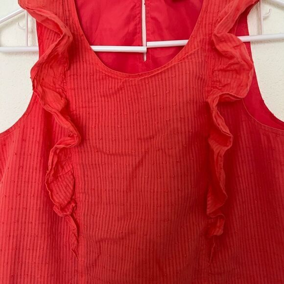J. Crew Factory Coral Textured Swiss Dot Ruffle Sleeveless Blouse Size 4 - Picture 4 of 7